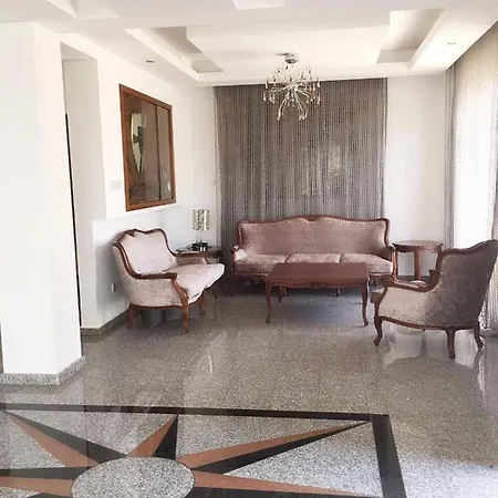 فيلة Luxury